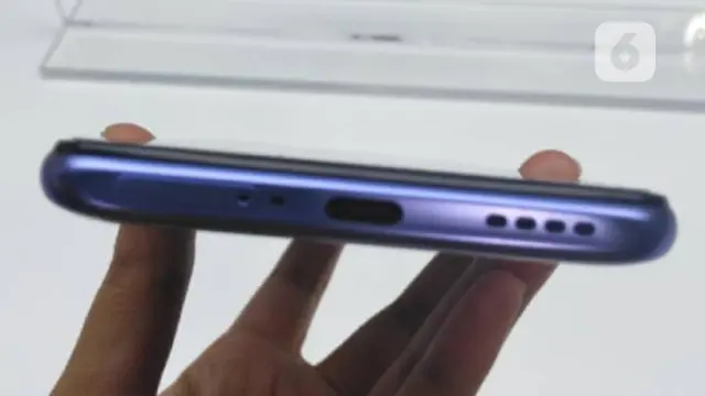 Realme X50 5G. Liputan6.com/Diyah Naelufar