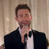 Maroon 5 di MV Sugar. foto: youtube