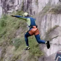 Hal yang dilakukan cowok ini hanya untuk yang pemberani.