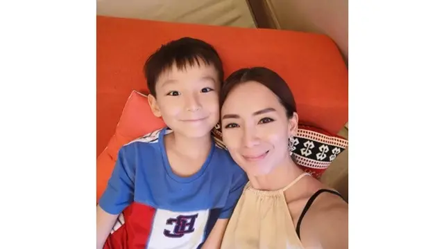 Bocah Ini Sengaja Minta Dipukul Ibunya, Alasan di Baliknya Bikin Haru
