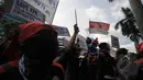 Kedatangan ratusan buruh ini untuk mendukung KPK dalam konflik dengan Polri yang membuat panas suhu politik, Jakarta, Jumat (6/2/2015). (Liputan6.com/Herman Zakharia)