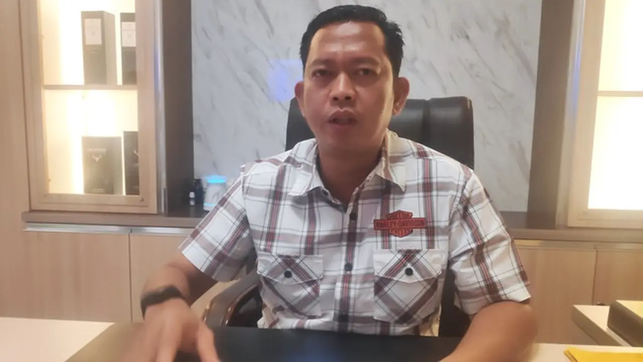 Direktur Reserse Kriminal Umum Polda Riau Komisaris Besar Asep Darmawan.