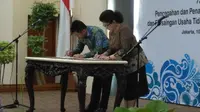 Menteri Kesehatan RI Nila Moeloek dan Ketua Komisi Pengawas Persaingan Usaha (KPPU) Muhammad Syarkawi Rauf 