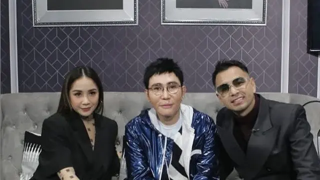 10 Potret Kedekatan Bos TV Otis Hahijary dengan Artis Papan Atas, Akrab Banget