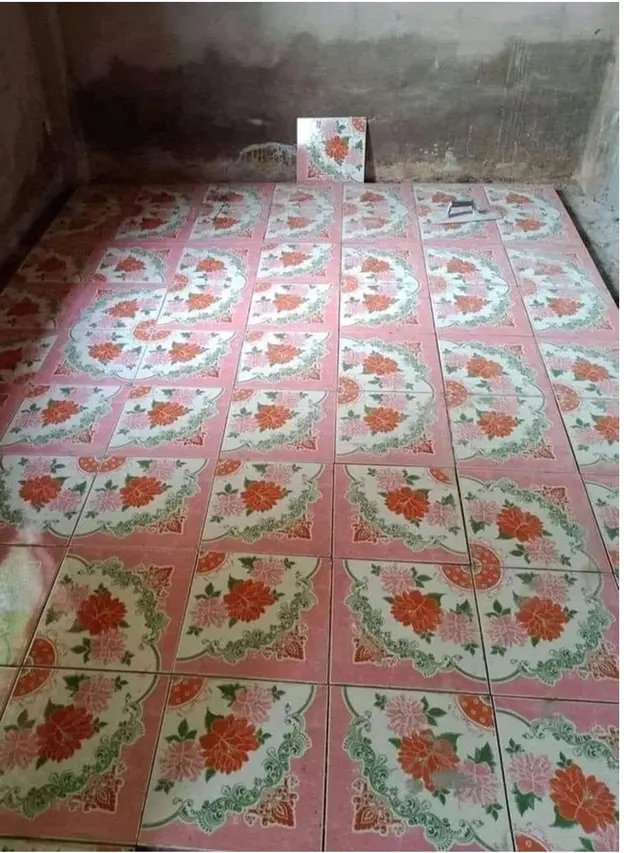 8 Potret Pemasangan Keramik Ini Malah Bikin Mata Sakit, Pusing Lihatnya