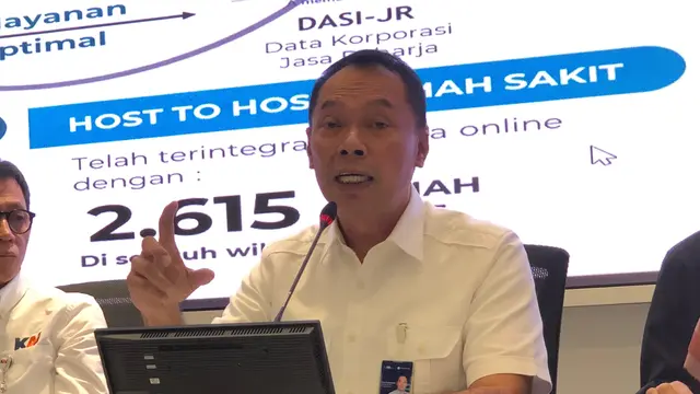 Direktur Utama Jasa Raharja Rivan A. Purwantono dalam konferensi pers Peran BUMN dalam mudik lebaran tahun 2024, di Kementerian BUMN, Rabu (27/3/2024). (Tira/Liputan6.com)