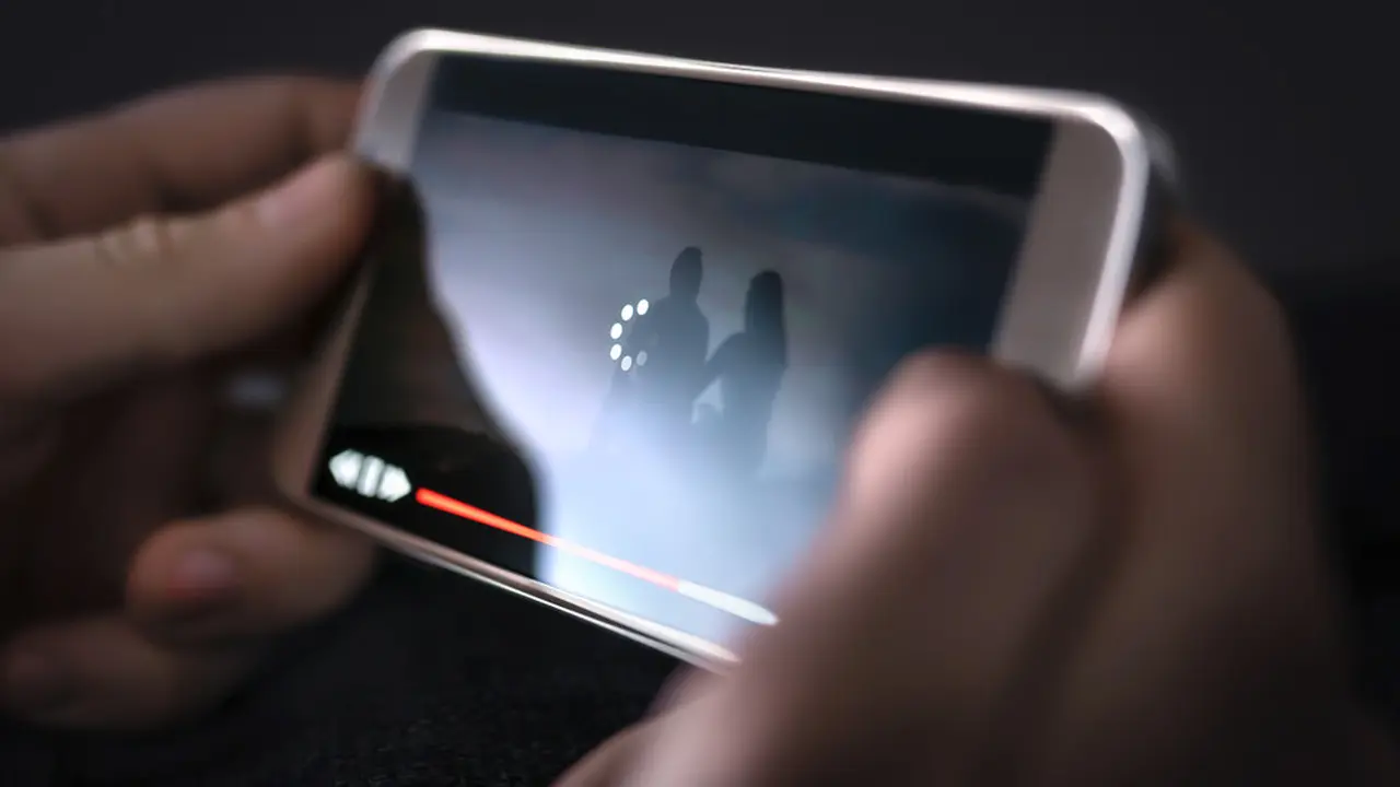 Ini dia tips streaming film lancar tanpa buffering.