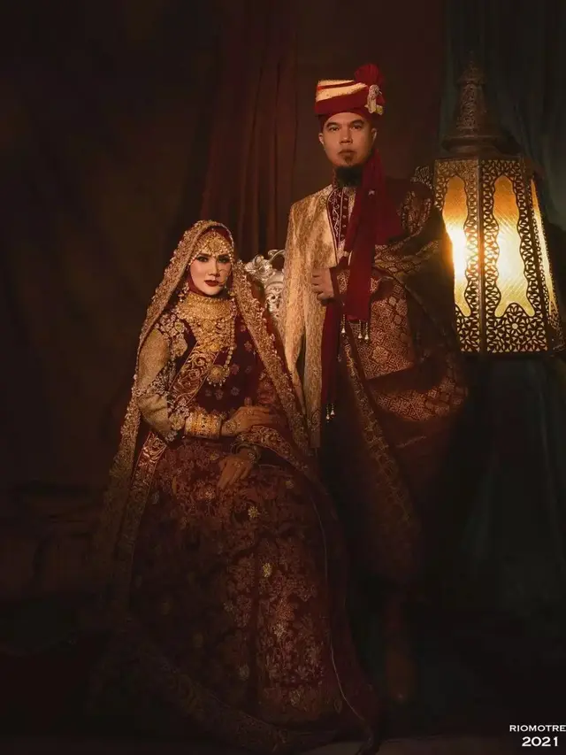 8 Pemotretan Artis Pakai Busana India, Tampil Menawan Bak Seleb Bollywood