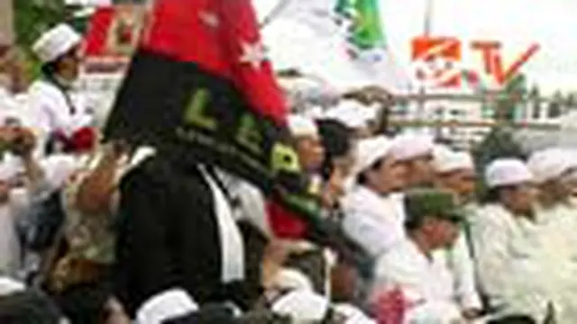 Setelah Bundaran HI, Massa FUI Kepung Istana