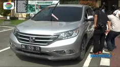Pelaku merupakan sepasang kekasih yang diduga melakukan teror penembakan.