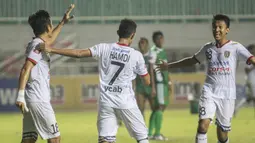 Keempat gol Miftahul Hamdi untuk Bali United tercipta pada menit kesembilan, 24, 46, dan 86. (Bola.com/Vitalis Yogi Trisna)