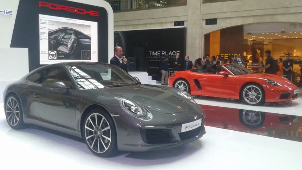 Porsche 911