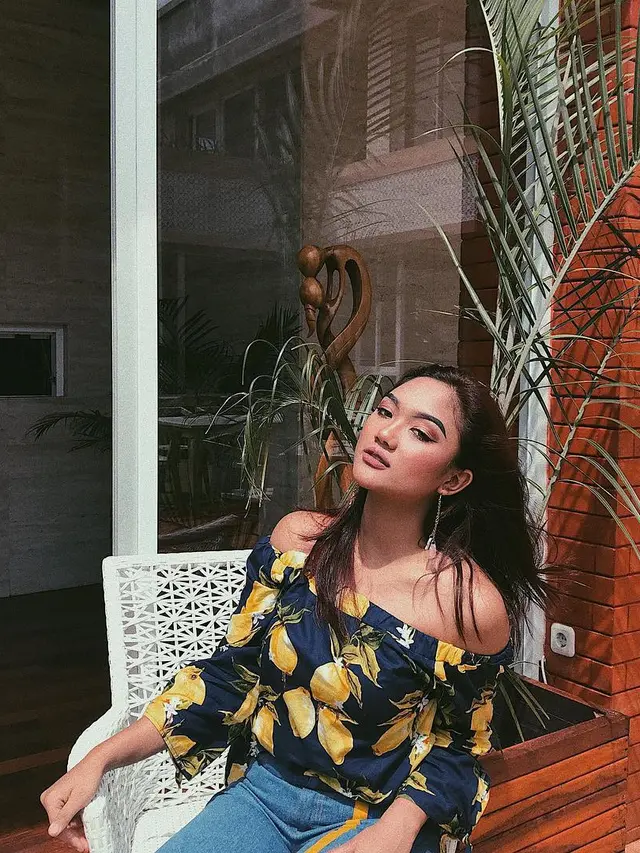 [Bintang] Marion Jola
