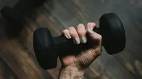 Walmart Officially Recalls 50,000 FitRx Dumbbells After Injuries Reported