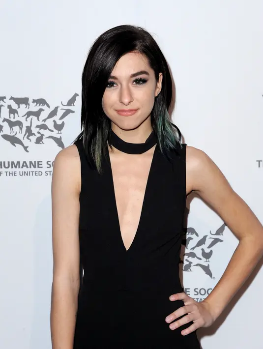 Terungkap sudah penyebab sang pembunuh sangat tega membunuh Christina Grimmie yang tidak bersalah. Kevin James Loibl, tersangka penembakan Christina Grimmie memiliki obsesi yang berlebih pada idolanya tersebut. (AFP/Bintang.com)