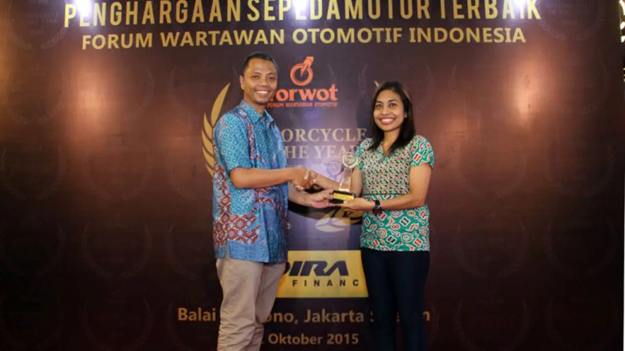 Yamaha NMax Sabet Forwot Motorcycle of The Year 2015