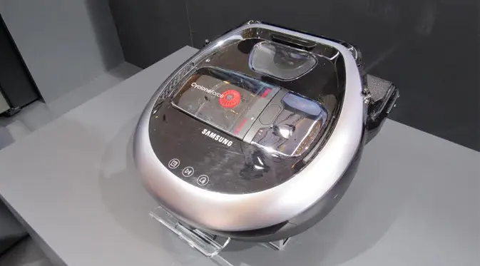 Robot Vacuum Cleaner teranyar Samsung yakni POWERbot VR7000. Liputan6.com/Agustinus Mario Damar