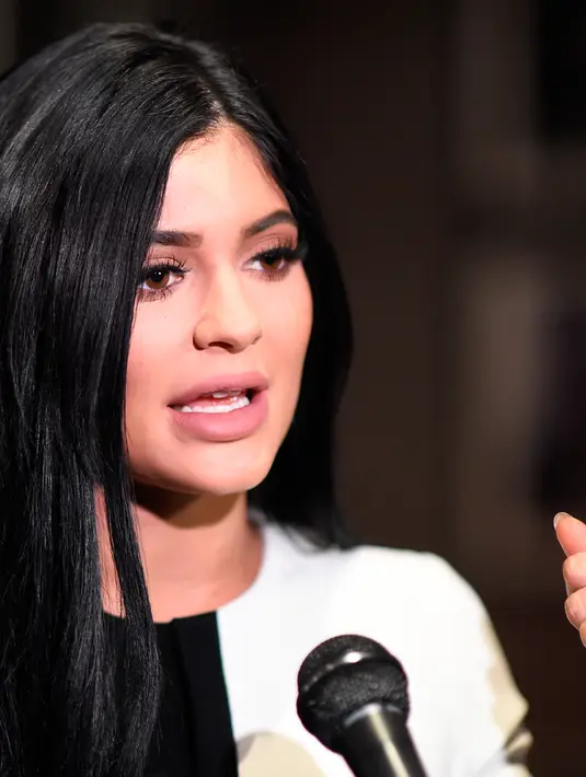 Rupanya, masalah harta Kylie Jenner yang dikabarkan bangkrut, terdengar hingga seluruh keluarga Kardashian. (AFP/Bintang.com)