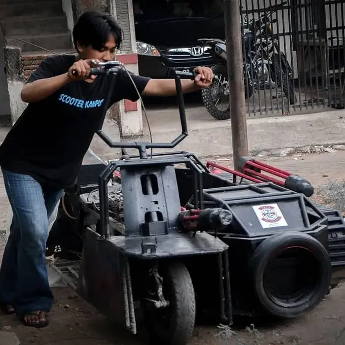 10 Potret Modifikasi Vespa Siap Tempur, Bentuknya Keren Serupa Tank