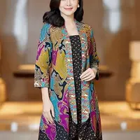 Ilustrasi Model Batik Stylish untuk Acara Resmi (Sumber Gambar: Meta AI)