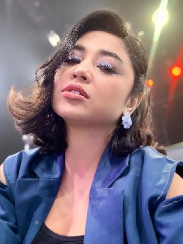 [Fimela] Dewi Perssik