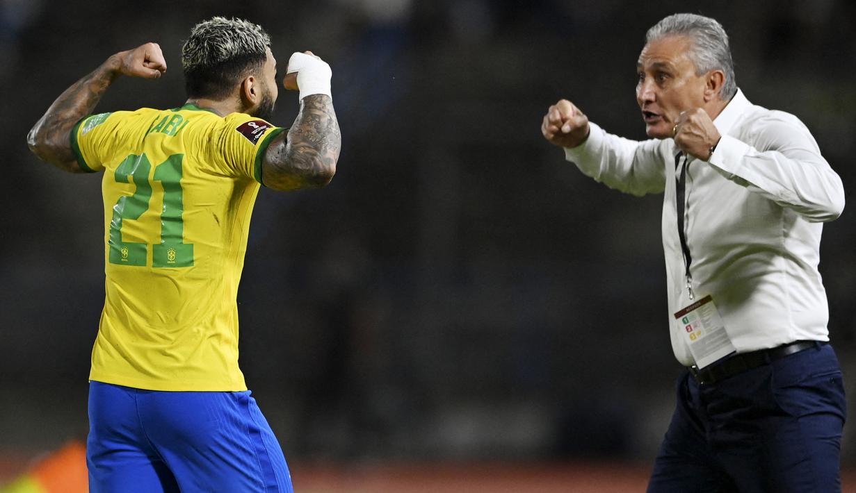 Hasil ini membuat Brasil terus memperpanjang rekor kemenangan sebanyak 9 laga. Brasil berada di puncak klasemen dengan total 27 poin. (AFP/Yuri Cortez)