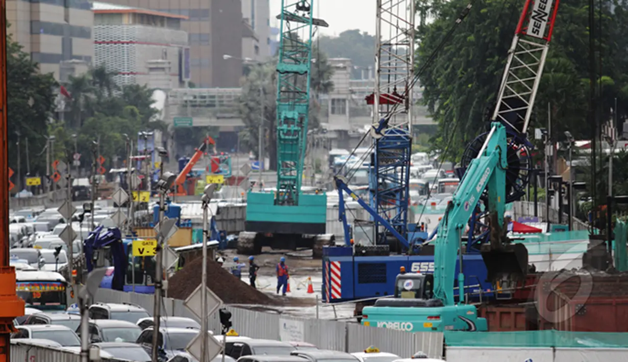 Pengeboran jalur proyek mass rapid transit (MRT) dan stasiun bawah tanah akan dimulai pada Agustus 2015 mendatang, Jakarta, Rabu (4/3/2015). (Liputan6.com/Faizal Fanani)