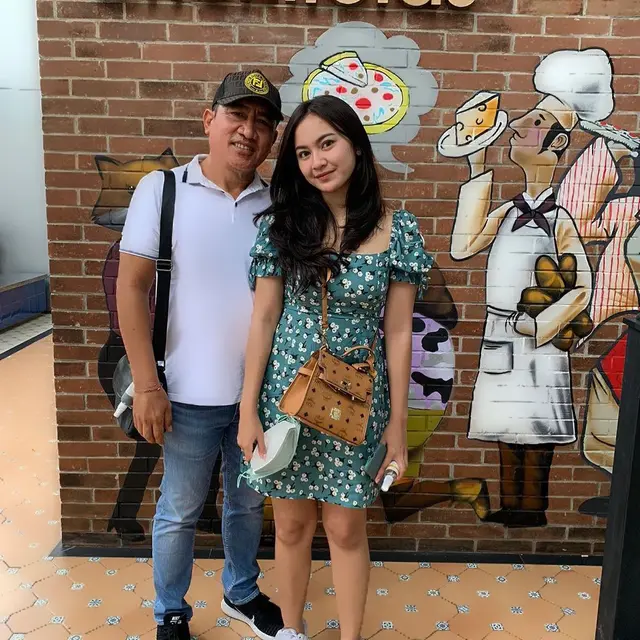 Potret I Gede Suraharja Ayah Mahalini (Sumber: Instagram/@gedesuraharja)