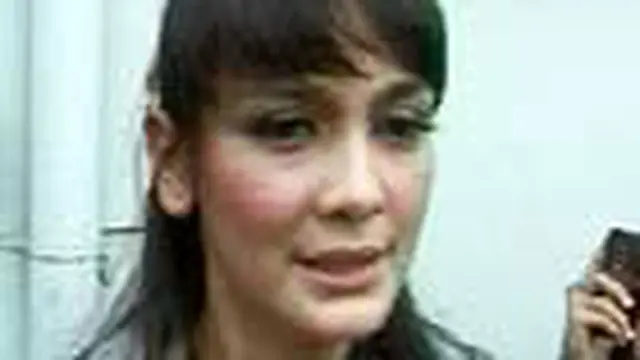 Luna Maya Absen Pemeriksaan Lanjutan