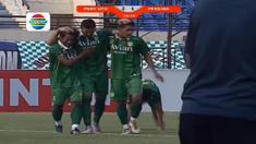 Highlights Piala Presiden 2015 antara Persebaya United vs Persiba Balikpapan di Stadion Si Jalak Harupat, Bandung, Kamis (10/9/2015).