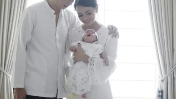 Ririn Ekawati dan suami