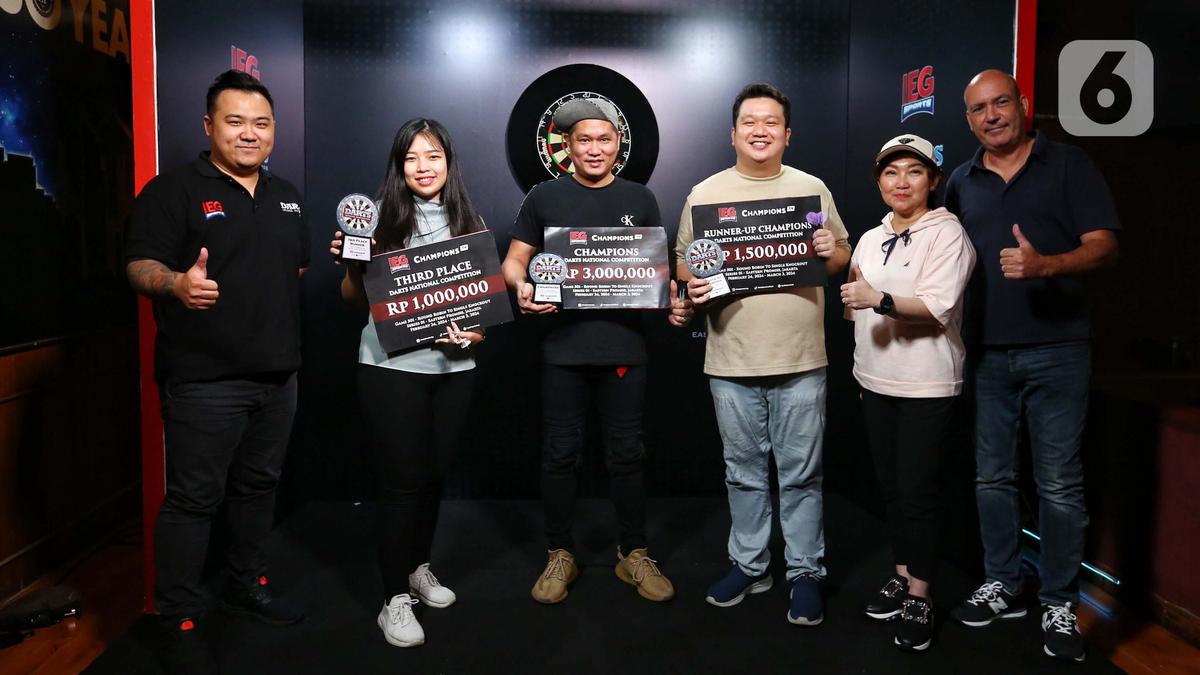 Tirta Suparjo Kuasai Kompetisi Darts National Series 01