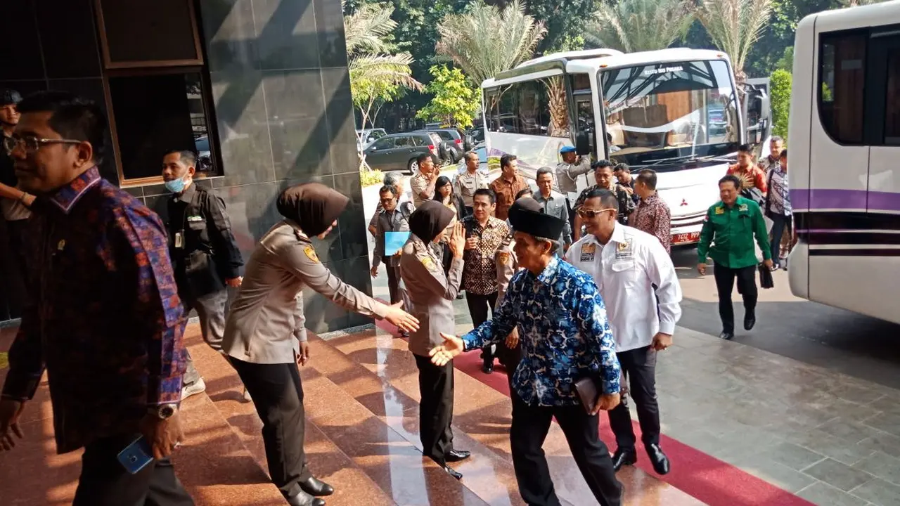 Rombongan Komisi III DPR menyambangi Polda Metro Jaya