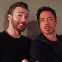 Chris Evans mungkin sudah siap untuk move on dan meninggalkan Marvel. (instagram/robertdowneyjr)