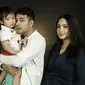 Raffi Ahmad, Nagita Slavina dan Rafathar (Liputan6.com/Herman Zakharia)