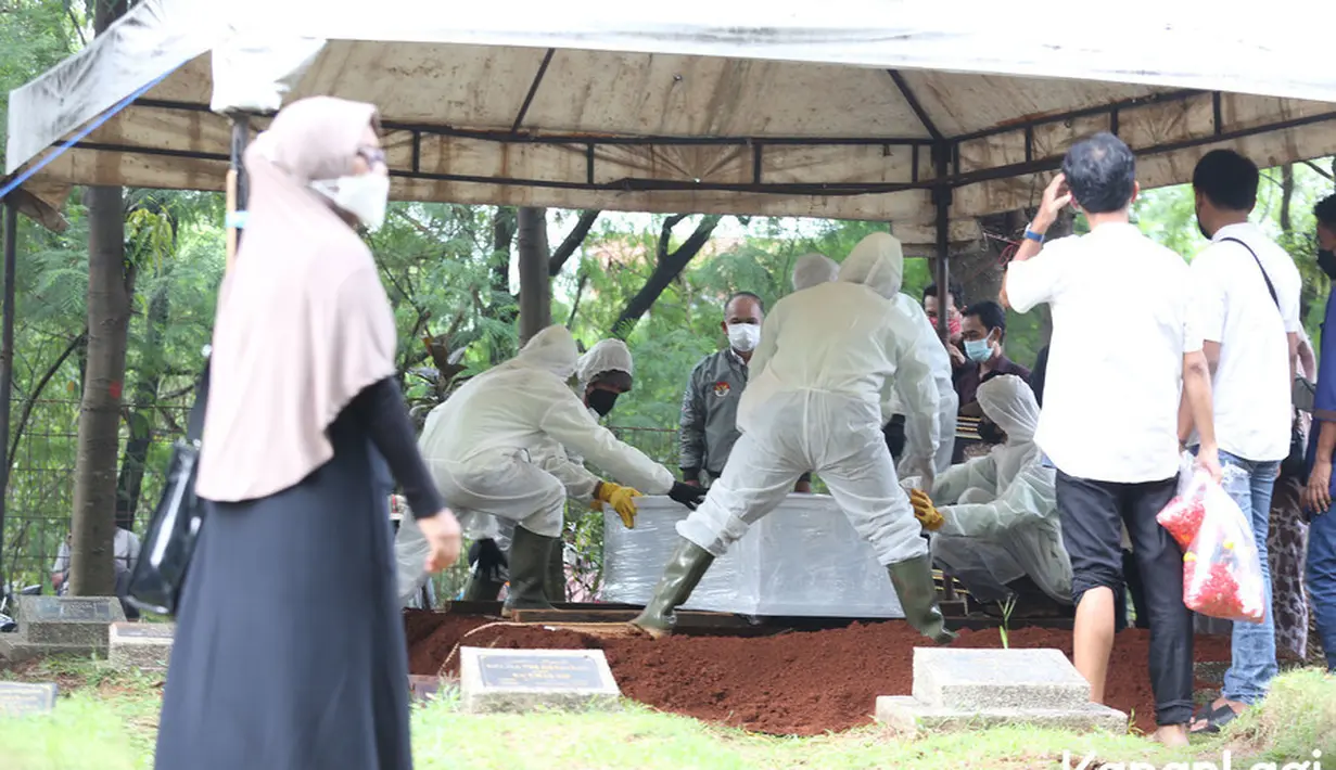 Dorce Gamalama (Budy Santoso/KapanLagi.com)