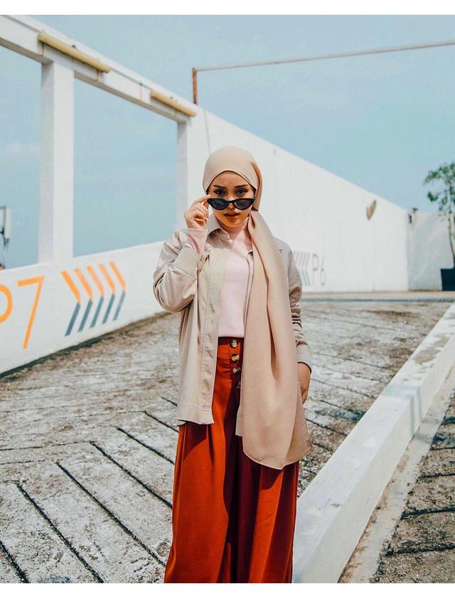 7 Gaya Bunga Rapper Berhijab Asal Malaysia Yang Cantik Memesona