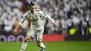 1. Gareth Bale - Sepeninggal Ronaldo, otomatis Real Madrid bergantung kepada Bale di sektor lini depan. Terbukti 11 laga sudah dilakoni pemain timnas Wales tersebut. (AFP/Joe Klamar)