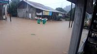 Banjir di Jondul Rawang, Selasa (28/9/2021). (Liputan6.com/ Novia Harlina)