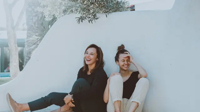 Kata-kata bijak teman sejati yang sudah seperti keluarga