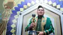 Penyanyi Dangdut Solo Pria Terpopuler dimenangkan oleh penyanyi dangdut Nassar. Mantan suami Musdalifah itu berhasil menyingkirkan nominasi lain seperti Beniqno, Danang D'Academy, Fildan D'Academy, serta Irwan D'Academy. (Deki Prayoga/Bintang.com)