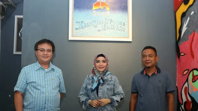 Novi Ayla bersama Prie Keyboard dan Leonard Nyo Kristianto