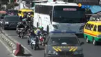 Satuan Lalu Lintas Polres Cimahi juga memasang rambu dan marka jalan sepanjang 200 meter, agar pemudik yang mengarah ke Gerbang Tol Purbaleunyi lebih leluasa.