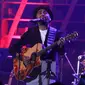 Glenn Fredly saat tampil di acara MocoSik di Yogyakarta, Senin (13/2/2016) malam. (Rizky Aditya Saputra/Liputan6.com)