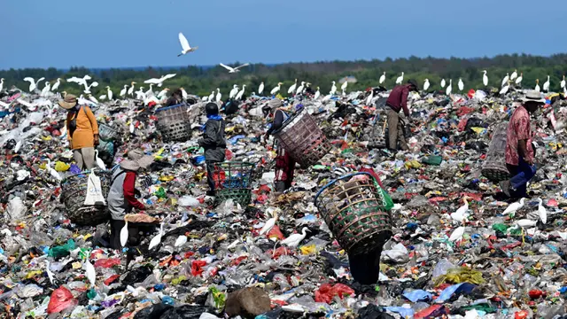 Usai Diprotes, TPA Suwung Bali Dibuka Lagi untuk Sampah Organik