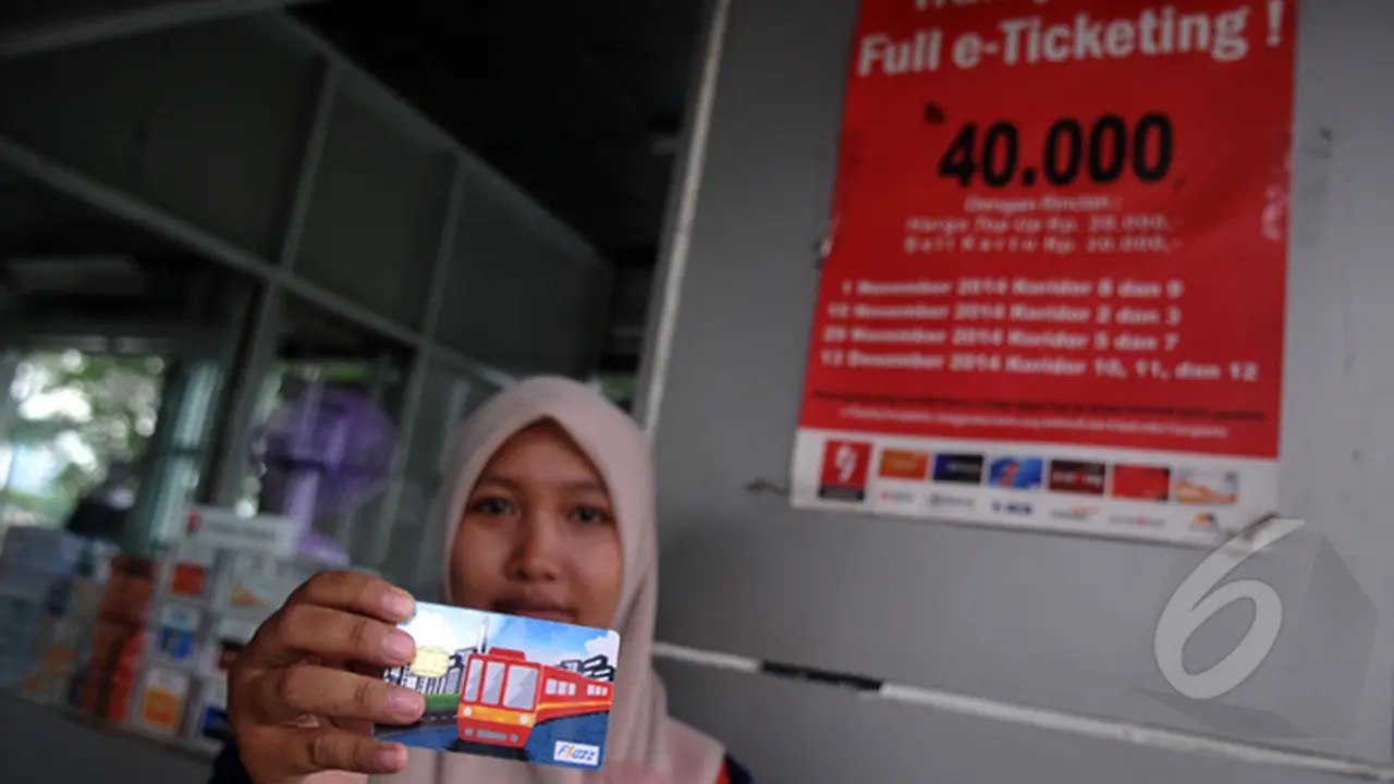 Pengguna bus Transjakarta Wajib Mengunakan E-Ticketing