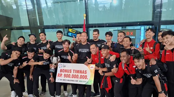 Timnas Putra Voli Indonesia Tiba di Indonesia, Sang Pencetak Sejarah Disambut Meriah