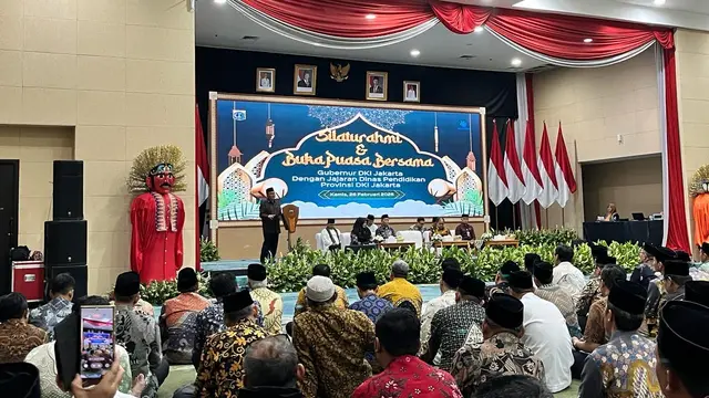 Gubernur DKI Jakarta Pramono Anung di Kantor Dinas Pendidikan DKI Jakarta, Setiabudi, Jakarta Selatan, Kamis (26/2/2026).