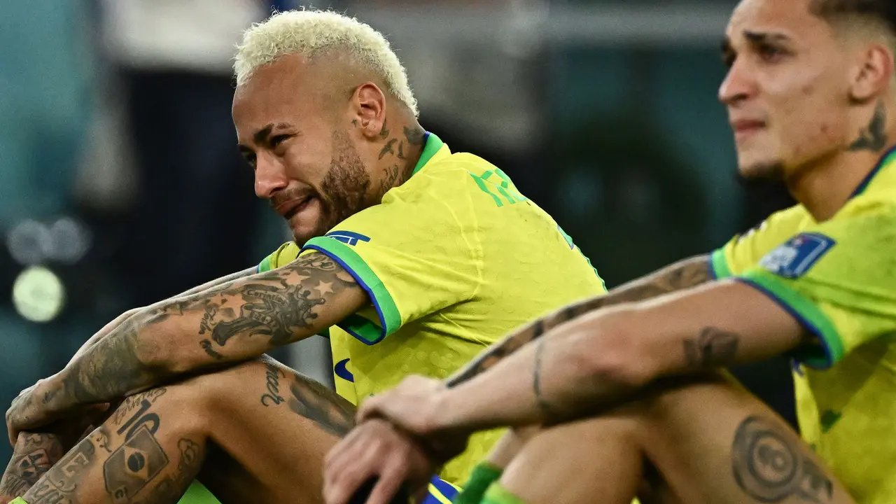 Foto: Tangis Neymar Pecah saat Brasil Dipulangkan Kroasia dari Piala Dunia 2022