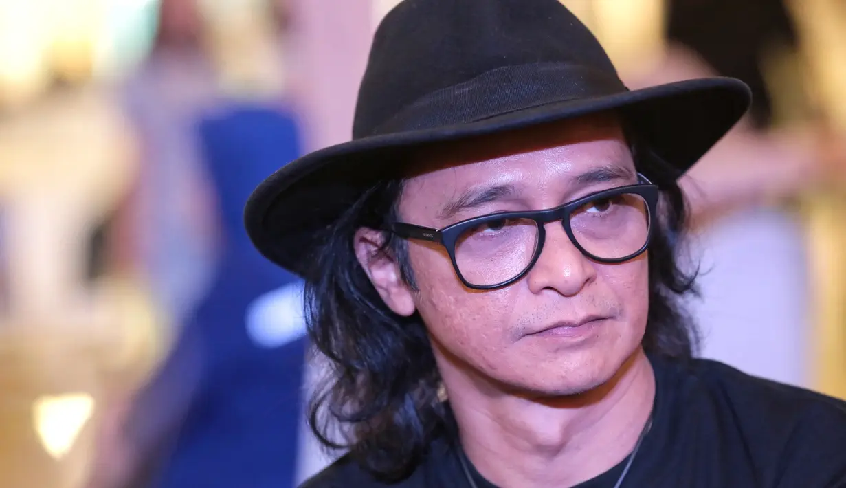 Meskipun ini pengalaman pertamanya bermain di film action, namun Andy mengaku tak asing dengan dunia bela diri, tepatnya pencak silat lantaran sebelumnya pernah ia pelajari. (Adrian Putra/Bintang.com)